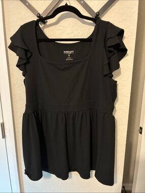 torrid Black Ruffle Sleeve Peplum Tunic
